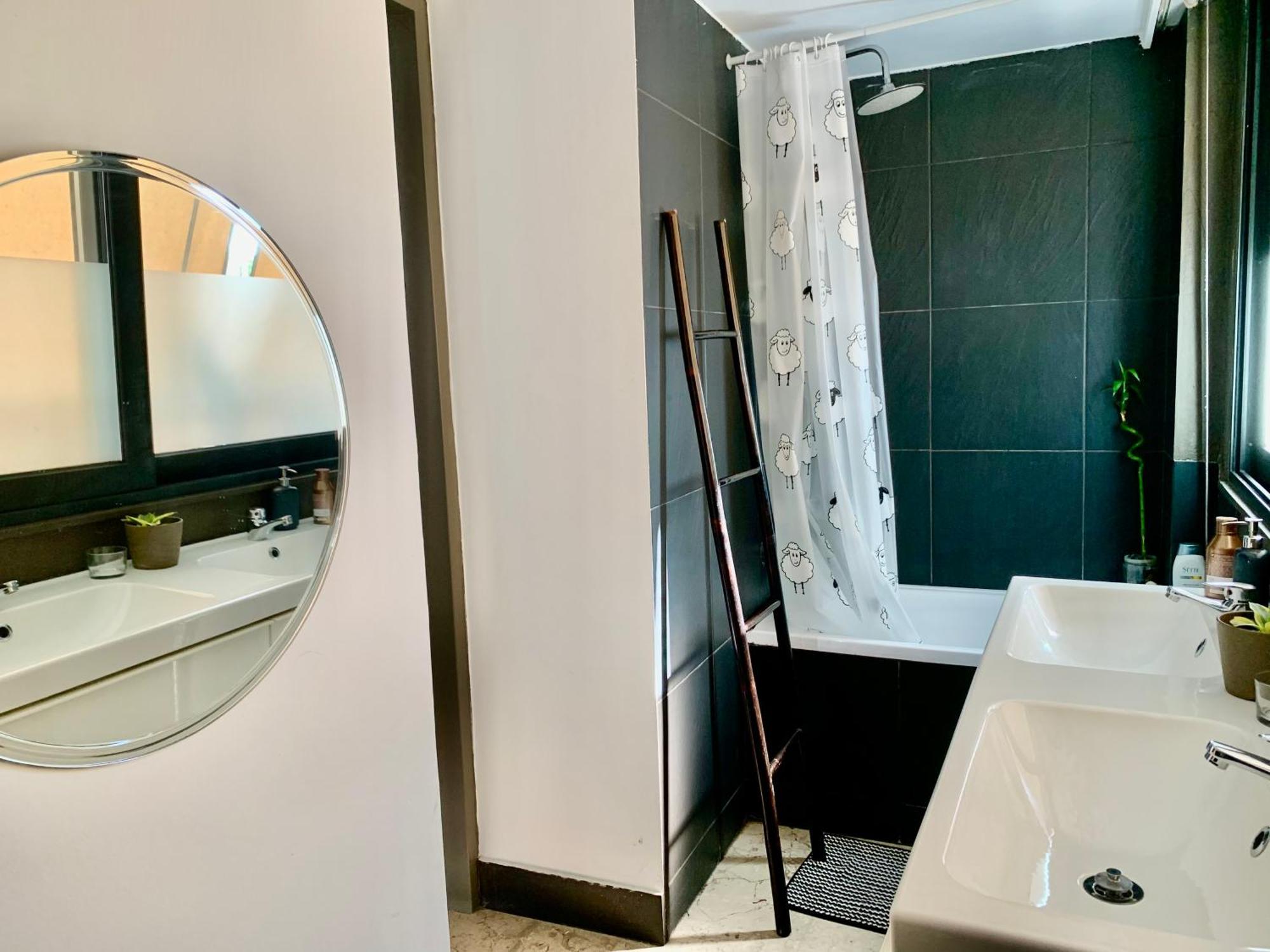 Bright Studio 4 A Short Stay Near Oaka - Iaso - Ygeia - Mitera Hospitals Athen Exterior foto