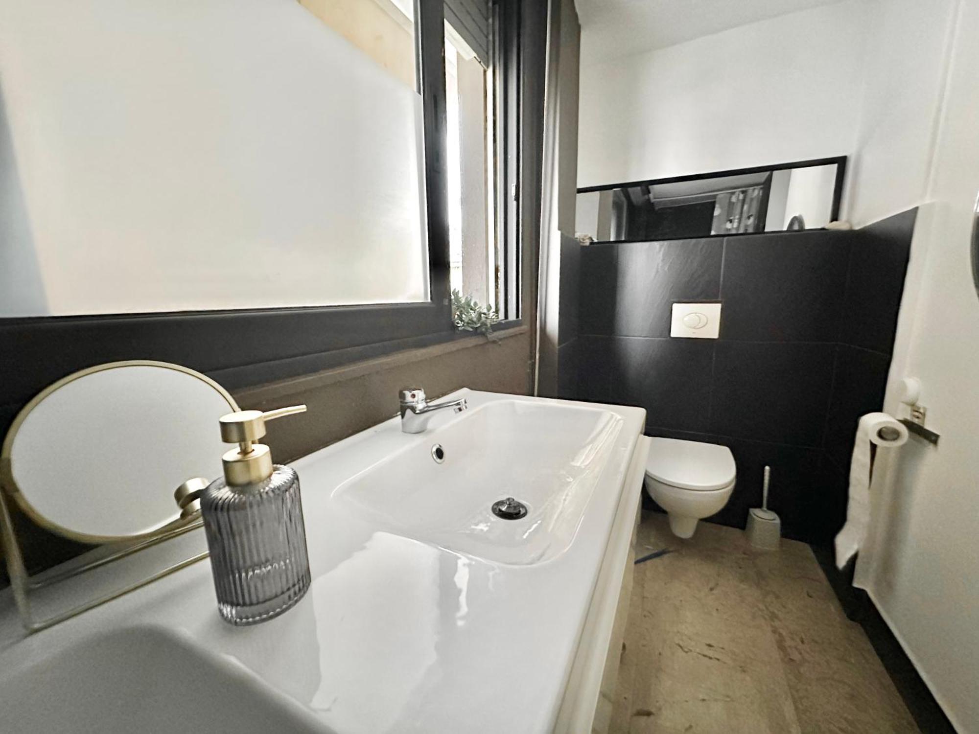 Bright Studio 4 A Short Stay Near Oaka - Iaso - Ygeia - Mitera Hospitals Athen Exterior foto